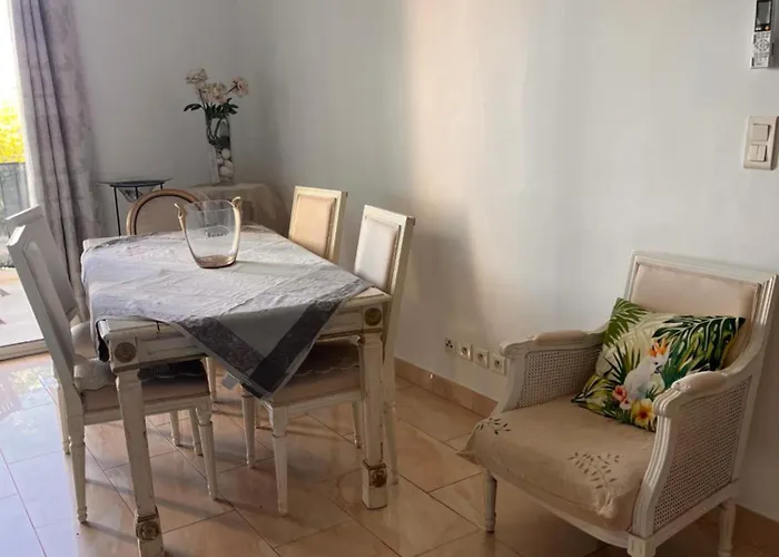 Apartment La Violette